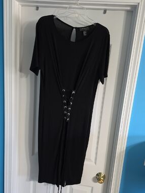 Forever 21 Black Lace-Up Front Midi Dress